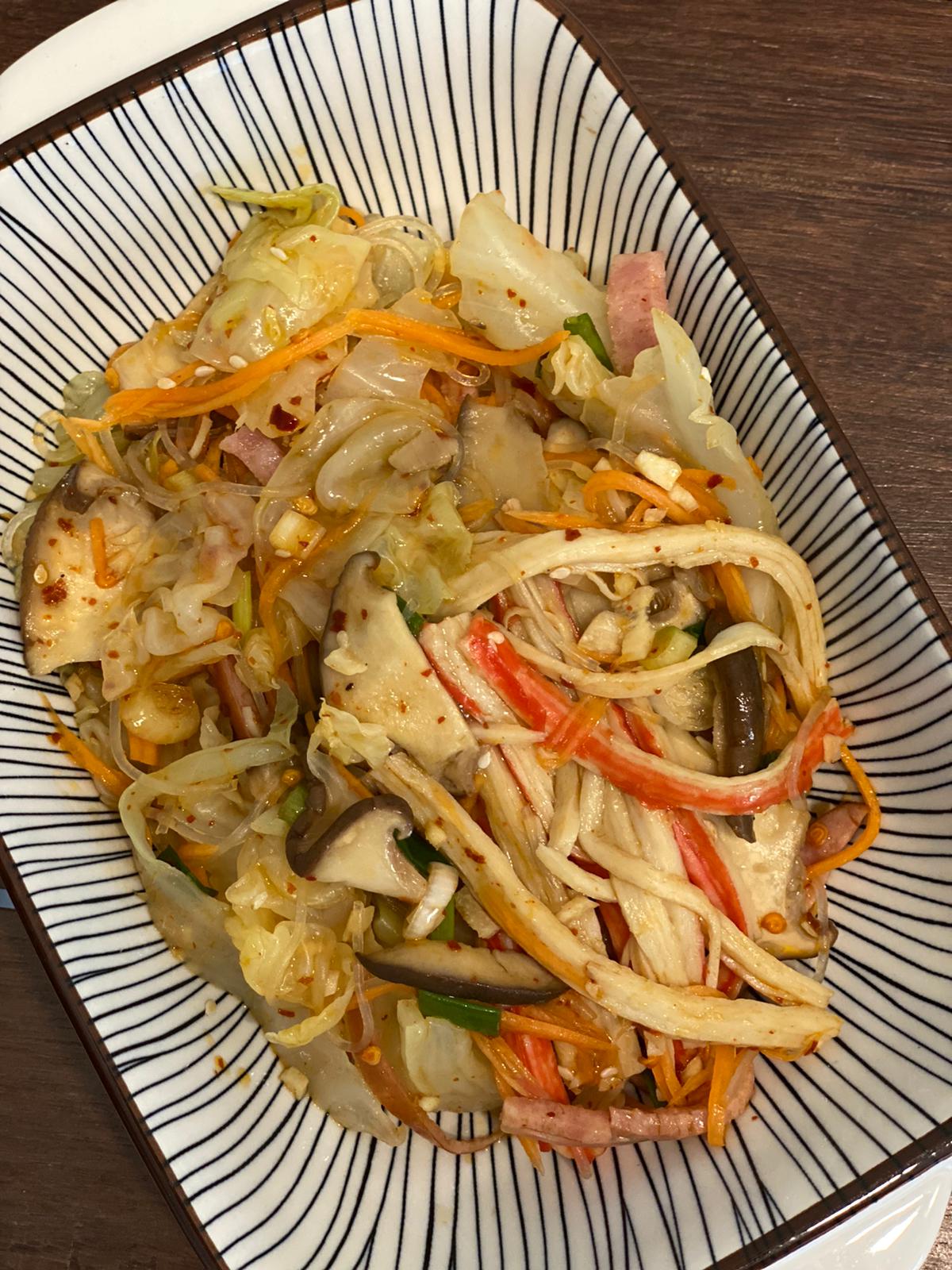 Glass Noodles Cabbage Salad 凉拌粉丝包菜